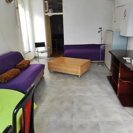 Fair And Share 1-7 Guests Appartement